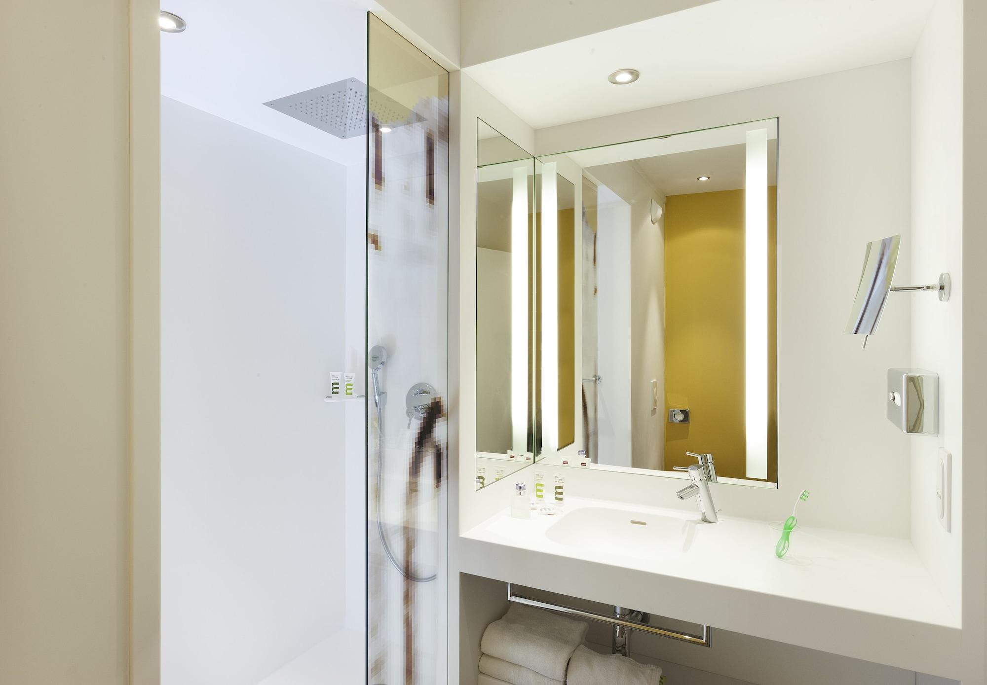 Mercure Avignon Centre Palais Des Papes Екстер'єр фото