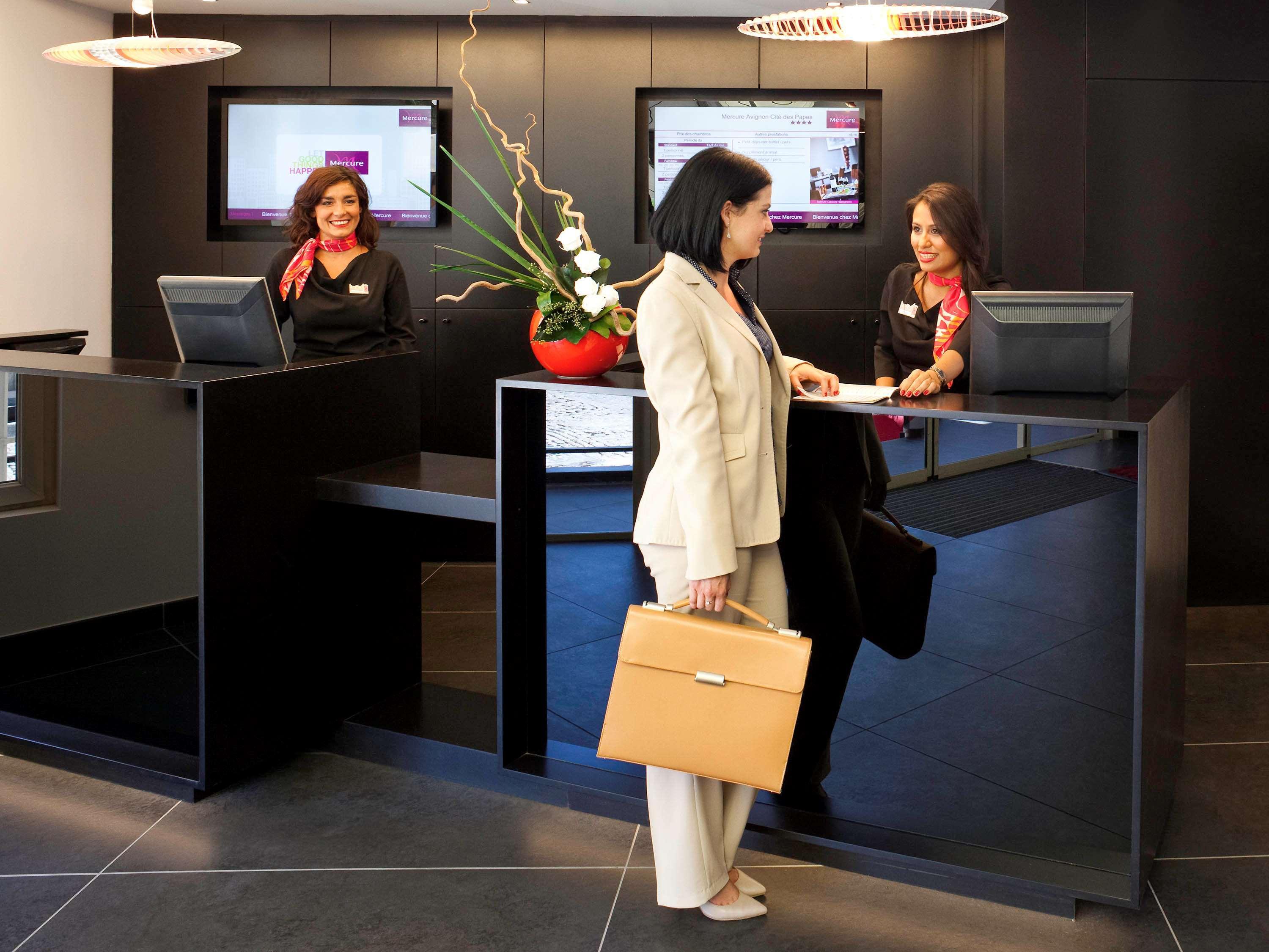 Mercure Avignon Centre Palais Des Papes Екстер'єр фото
