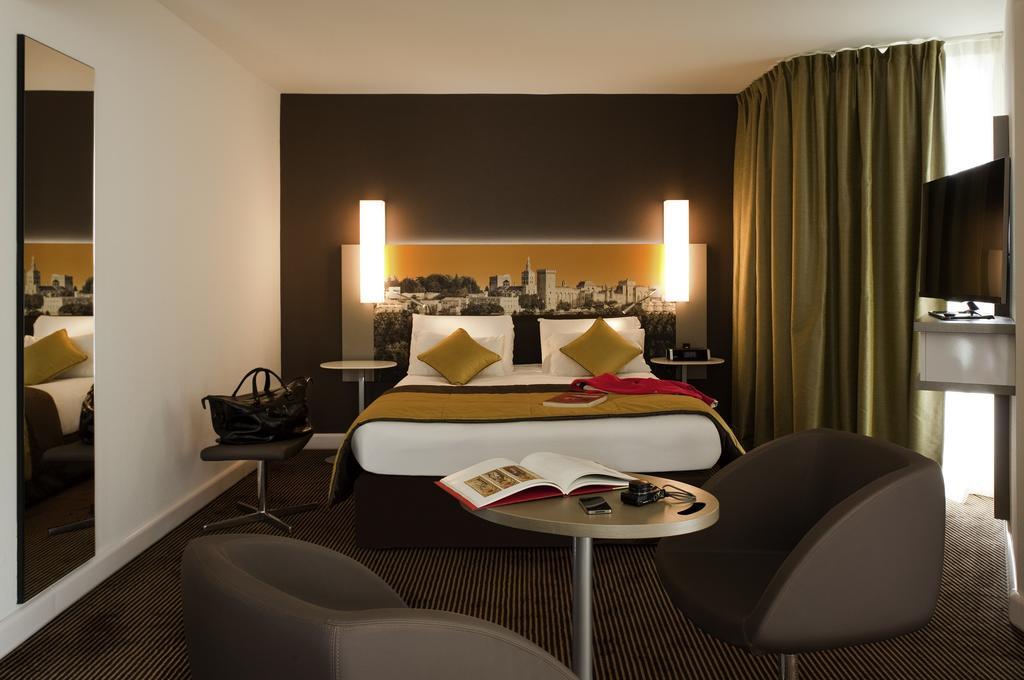 Mercure Avignon Centre Palais Des Papes Екстер'єр фото